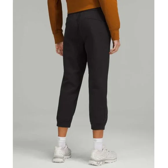 Lululemon Loungeful High-Rise Cropped Jogger 24" / Size 4 / Black Fleece - Picture 2 of 10